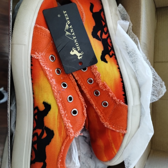 RARE Montana West Western Slip On Tennis Shoes Horses & Cowgirl Size 8 - Picture 4 of 7